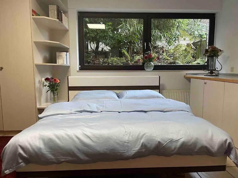 Apartment Schoene Ruhige Wohnung Dusseldorf